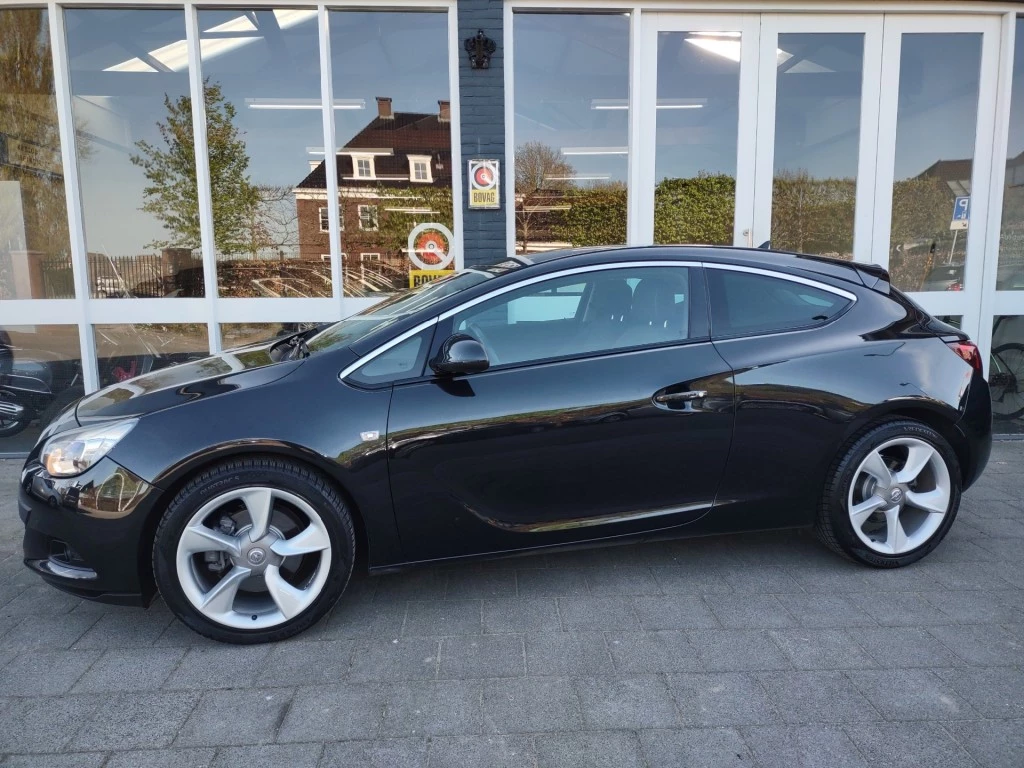 Hoofdafbeelding Opel Astra