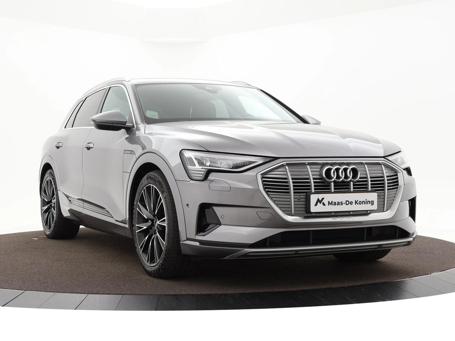 Hoofdafbeelding Audi e-tron
