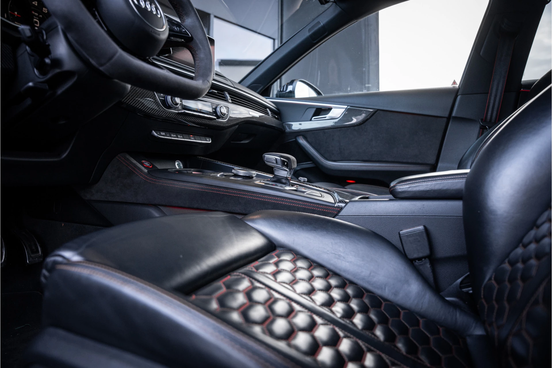 Hoofdafbeelding Audi RS4