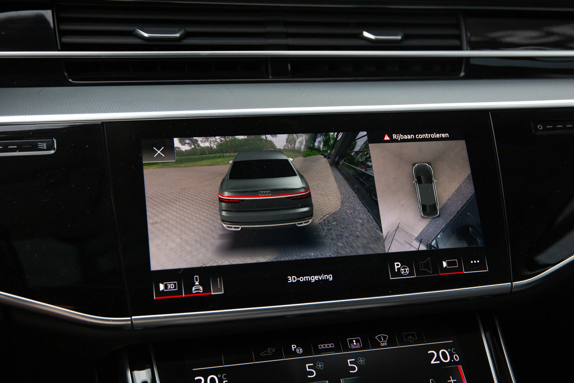 Hoofdafbeelding Audi A8
