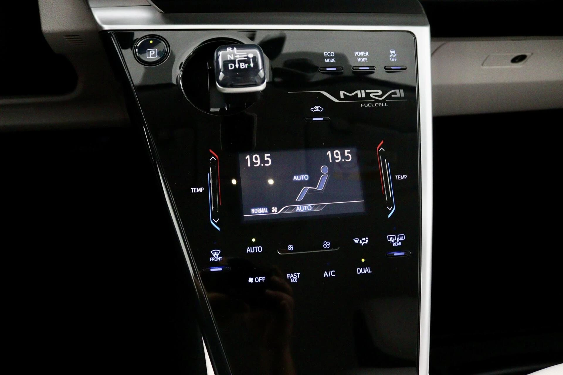 Hoofdafbeelding Toyota Mirai