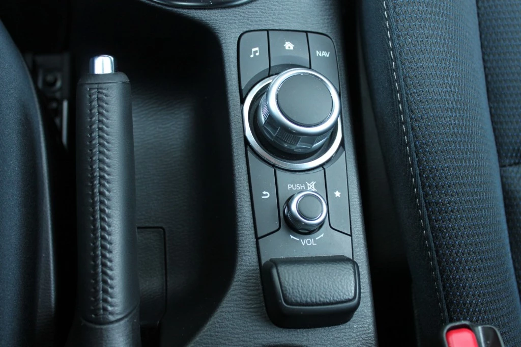 Hoofdafbeelding Mazda 2