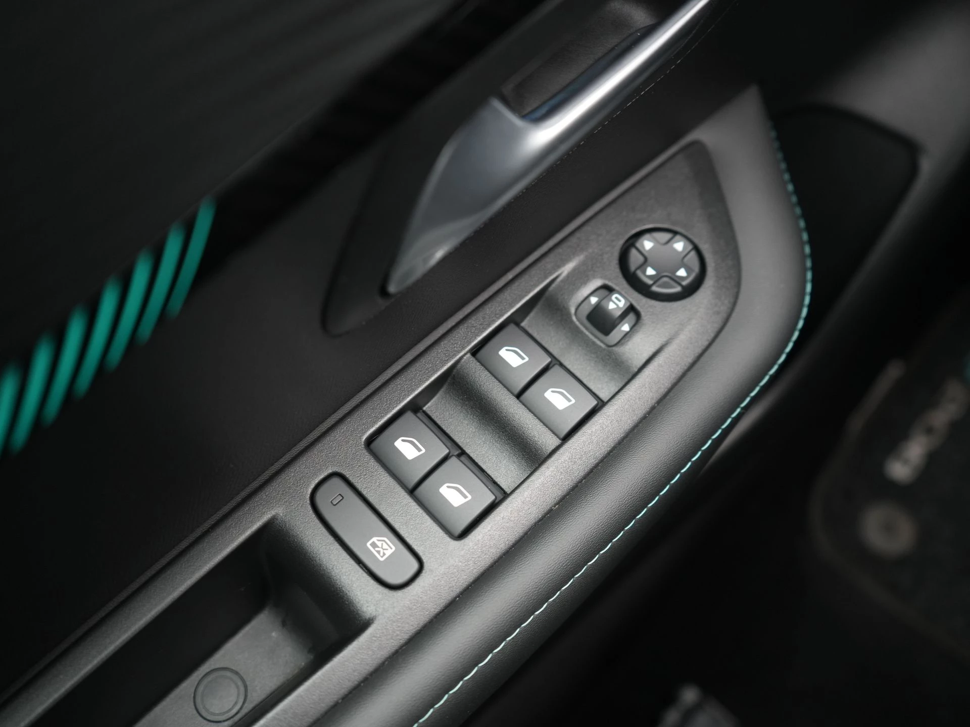 Hoofdafbeelding Peugeot e-208
