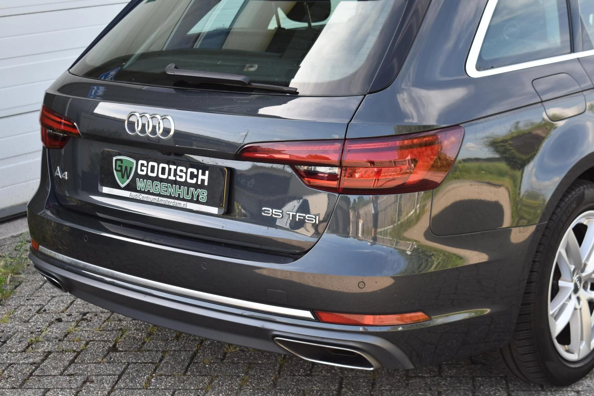 Hoofdafbeelding Audi A4