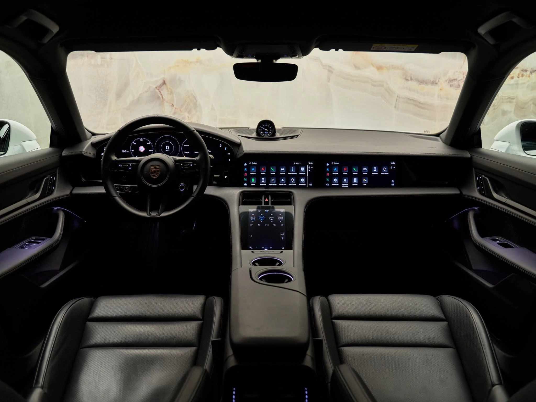 Hoofdafbeelding Porsche Taycan