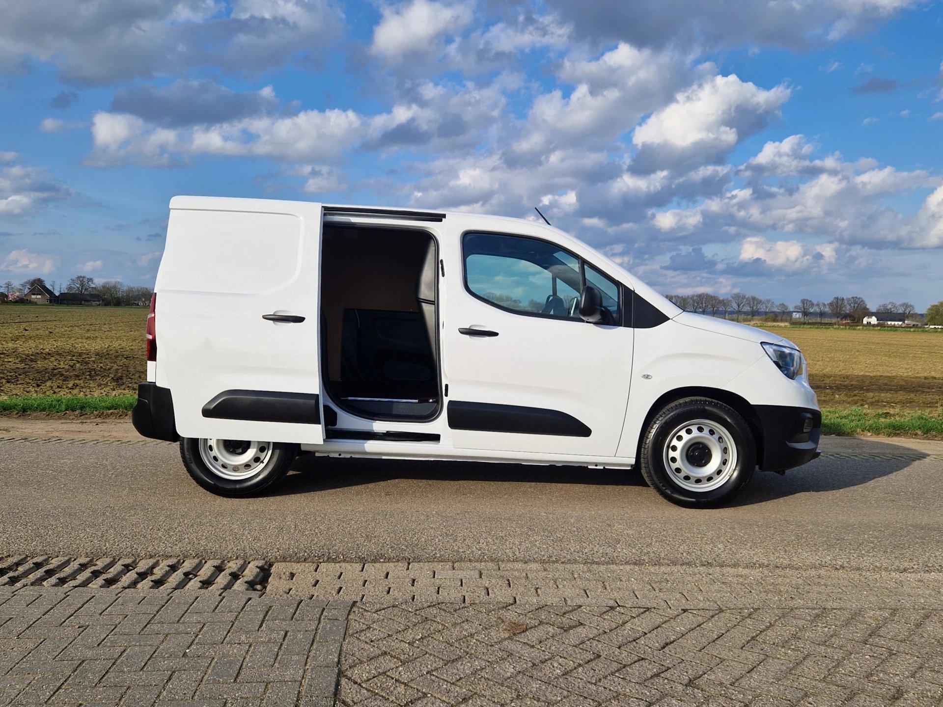 Hoofdafbeelding Opel Combo