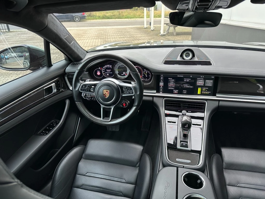 Hoofdafbeelding Porsche Panamera