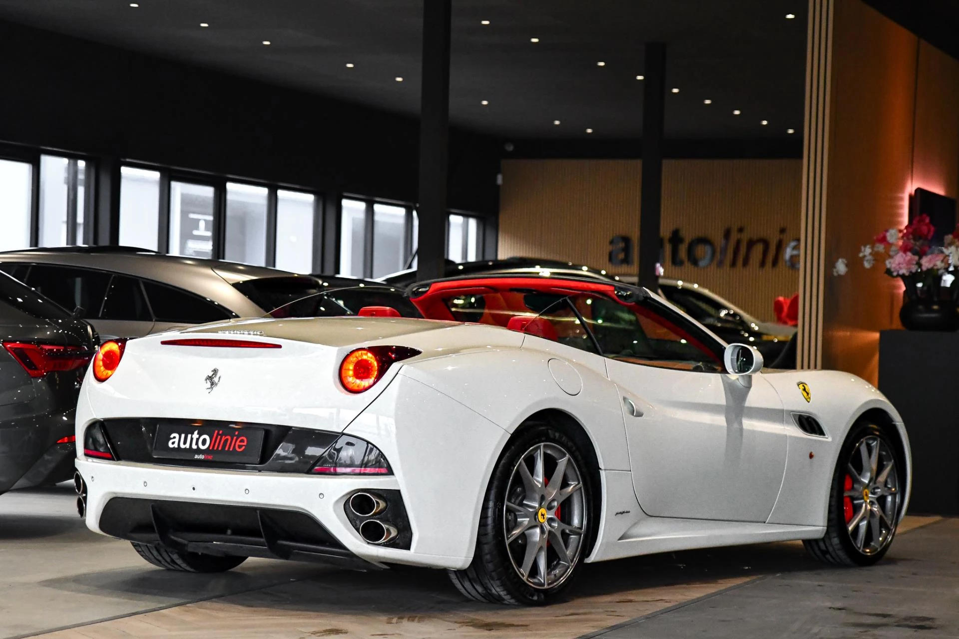 Hoofdafbeelding Ferrari California