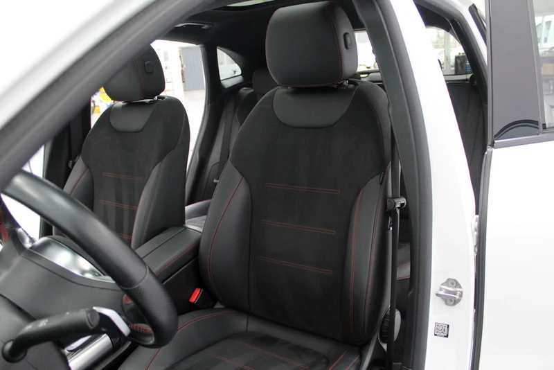 Hoofdafbeelding Mercedes-Benz EQA