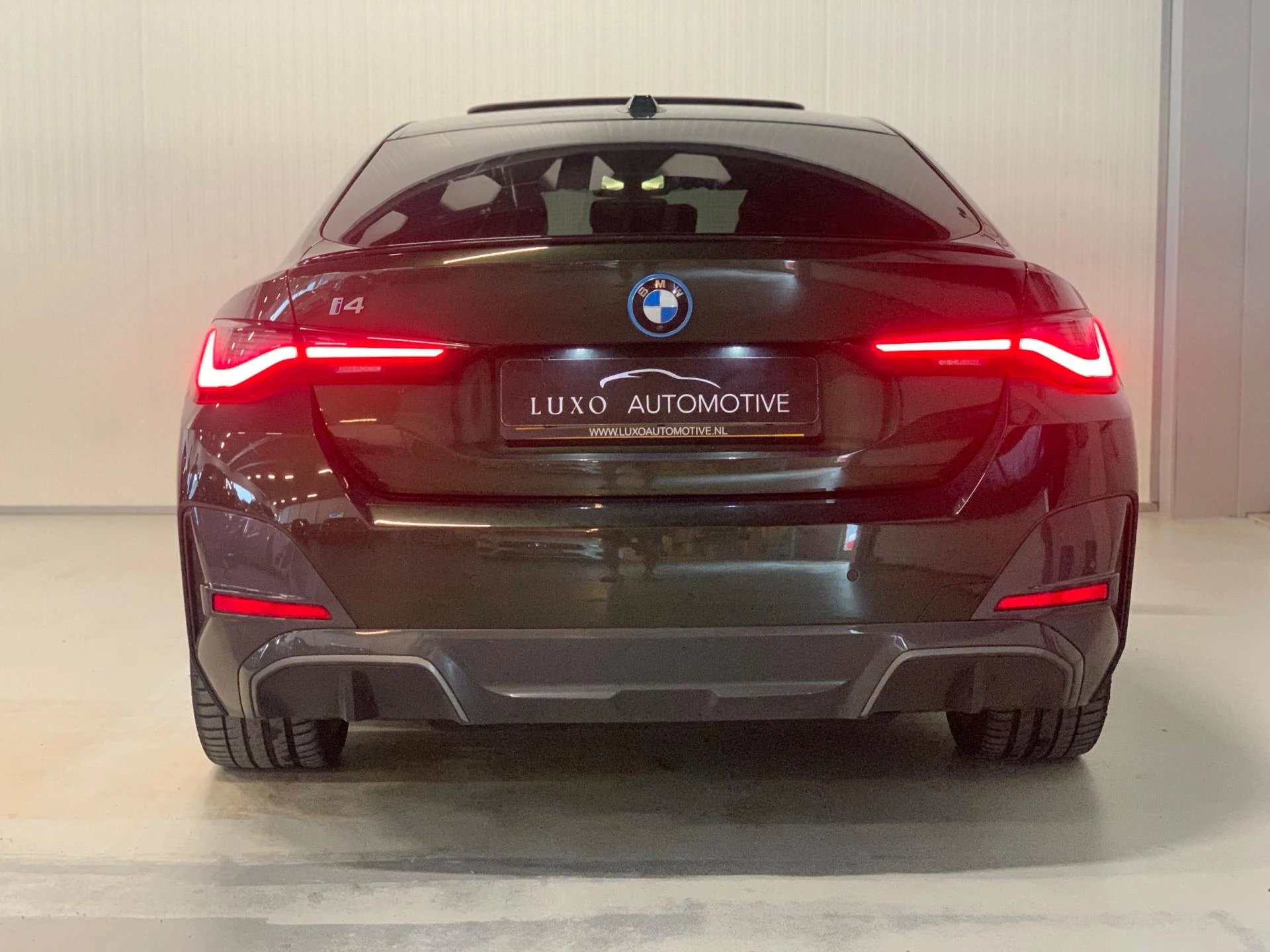 Hoofdafbeelding BMW i4