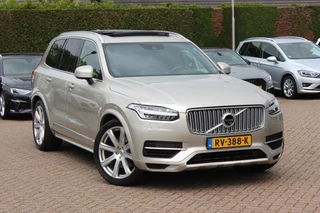 Volvo XC90 2.0 T8 Twin Engine AWD Inscription / SoH 89,6% / Full option! / Trekhaak / Panoramadak / 360Camera / Head-up / Bowers&Wilkens / 21'' / Luchtvering / Keyless / Stoelmassage+Ventilatie / Stuurverwarming / Dodehoek / DAB / ACC