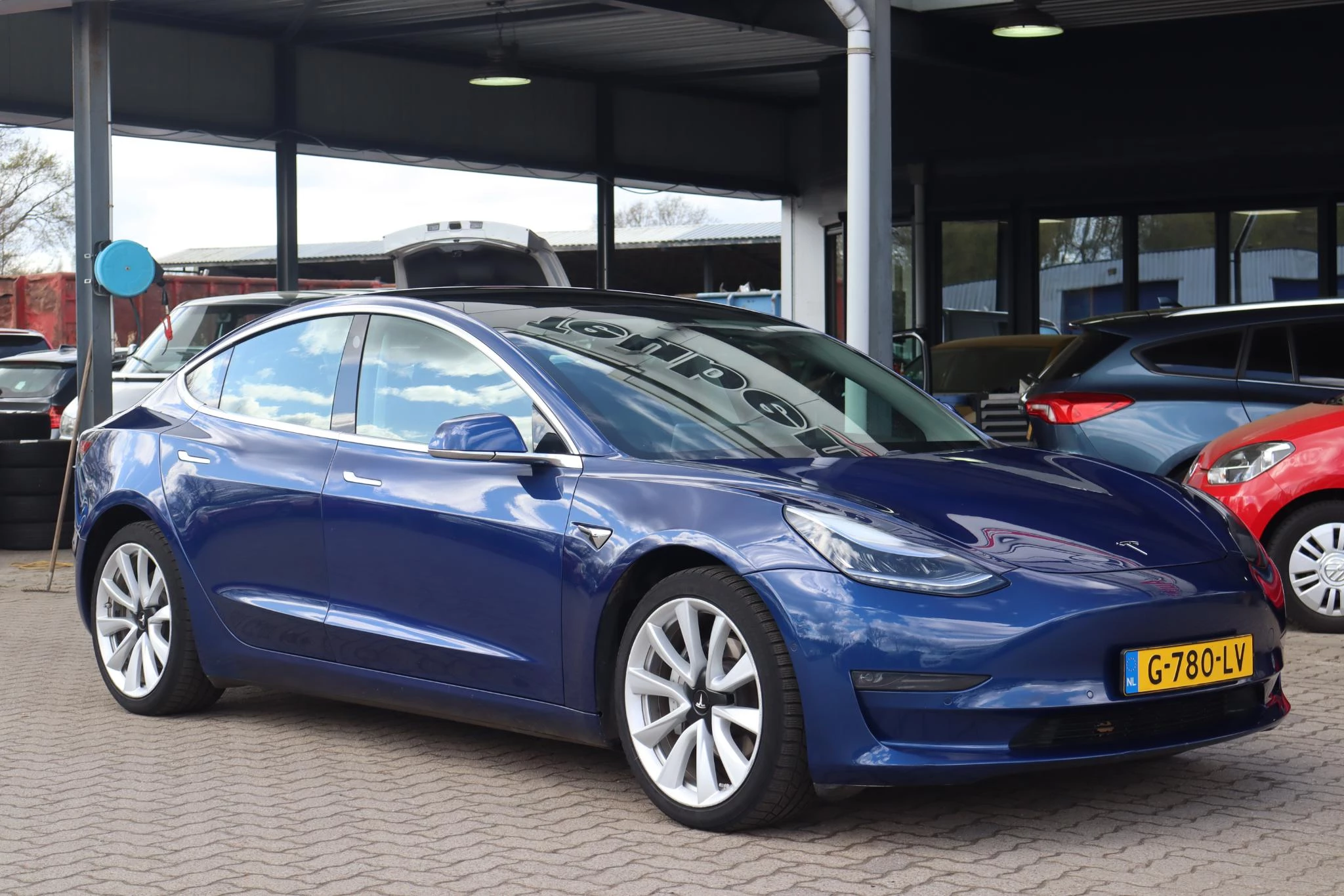Hoofdafbeelding Tesla Model 3