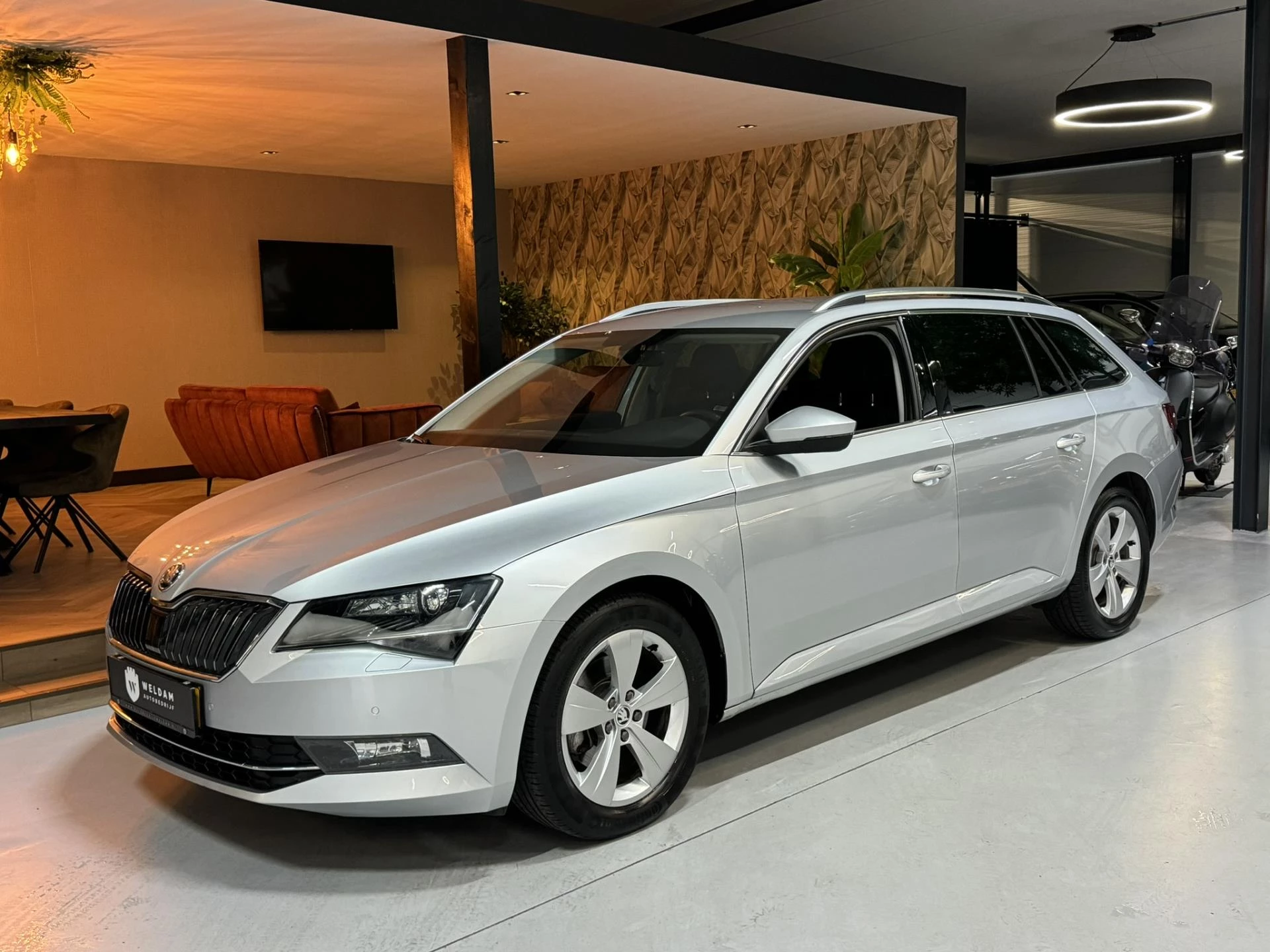 Hoofdafbeelding Škoda Superb