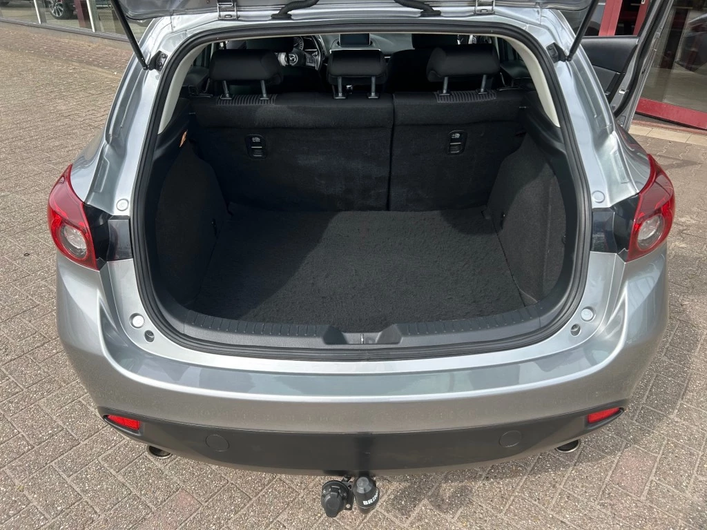 Hoofdafbeelding Mazda 3