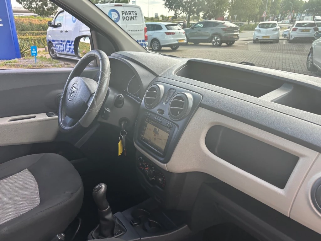 Hoofdafbeelding Dacia Dokker