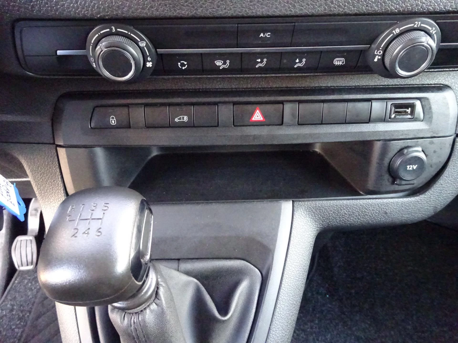 Hoofdafbeelding Peugeot Expert