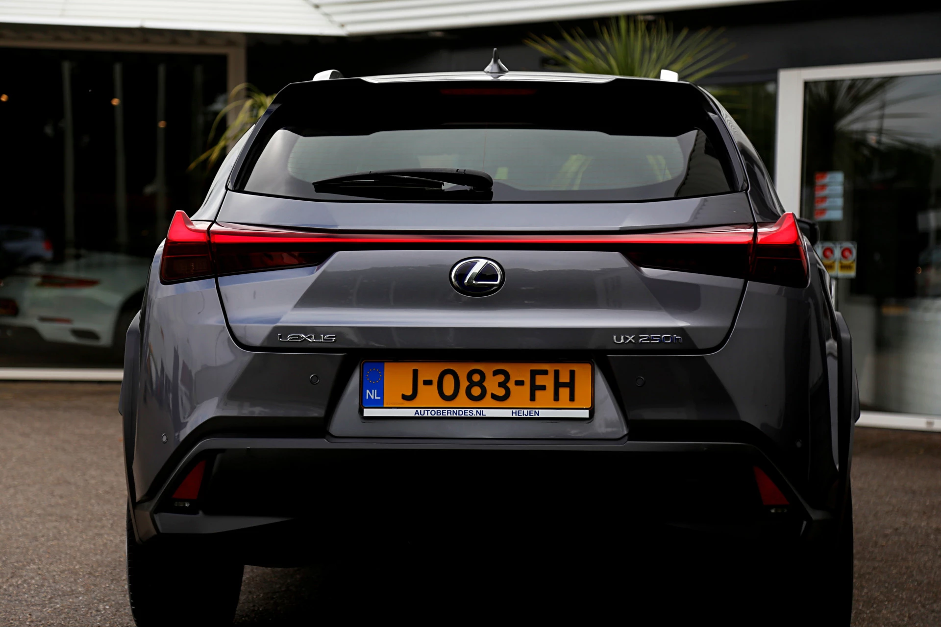 Hoofdafbeelding Lexus UX