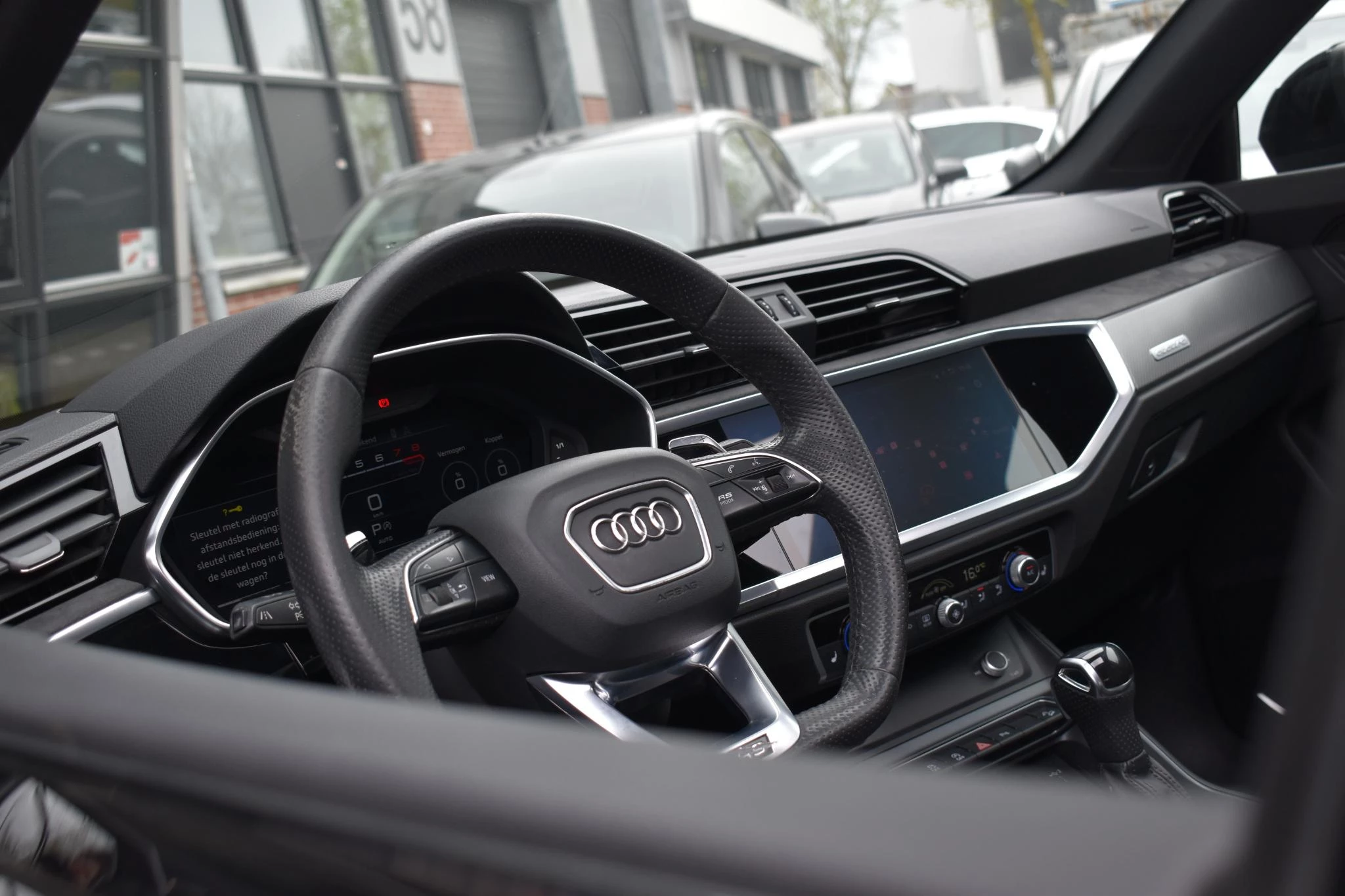 Hoofdafbeelding Audi Q3