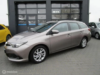 Toyota Auris 1.8 Hybrid Executive 142dkm Camera Trekhaak Org NL