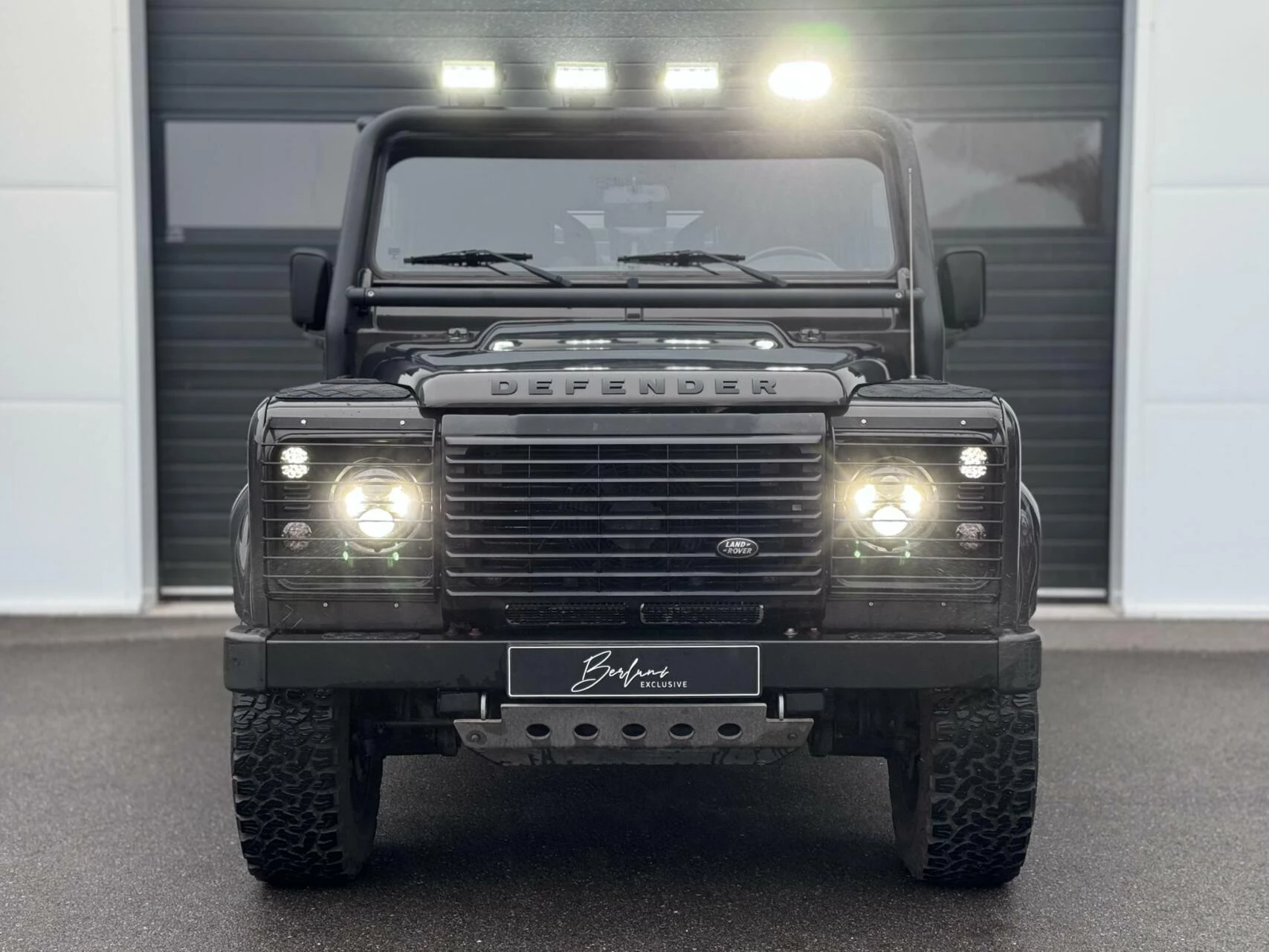 Hoofdafbeelding Land Rover Defender