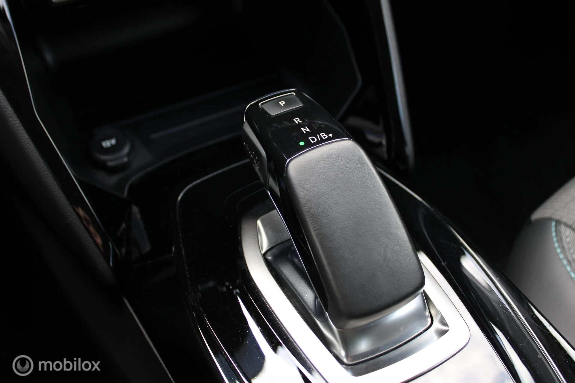 Hoofdafbeelding Peugeot e-208