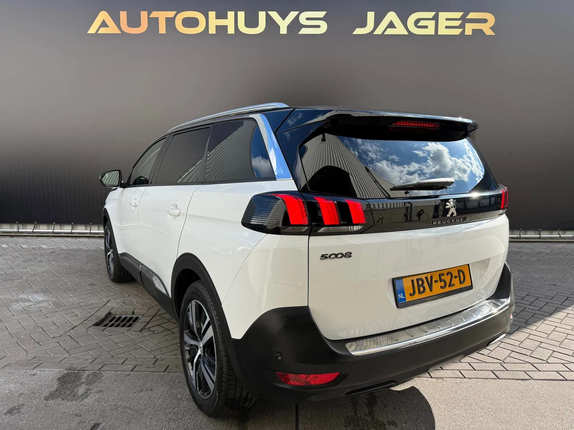 Hoofdafbeelding Peugeot 5008