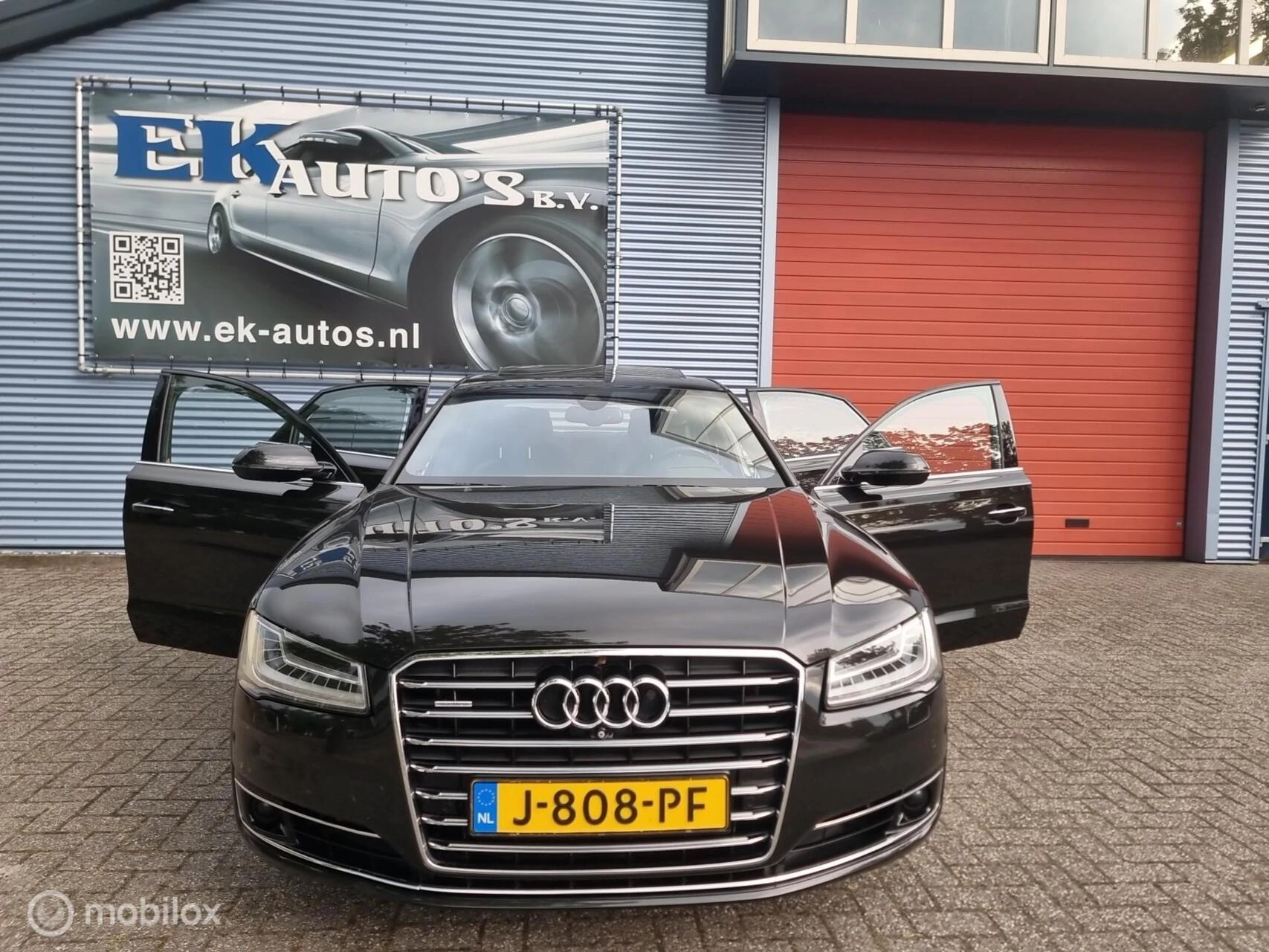 Hoofdafbeelding Audi A8