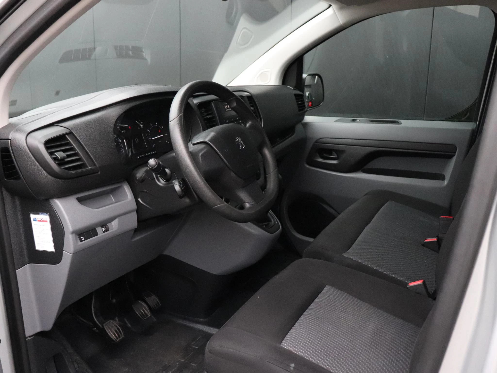 Hoofdafbeelding Peugeot Expert