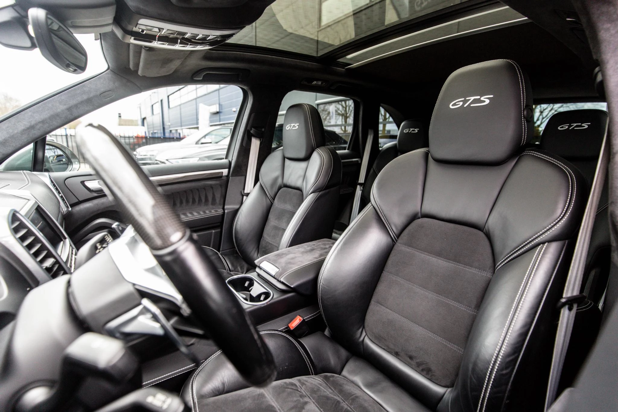 Hoofdafbeelding Porsche Cayenne