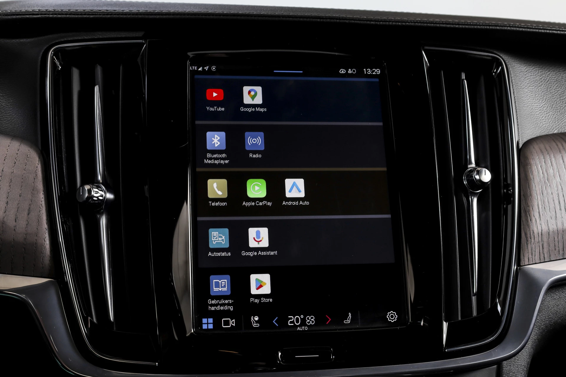 Hoofdafbeelding Volvo V90