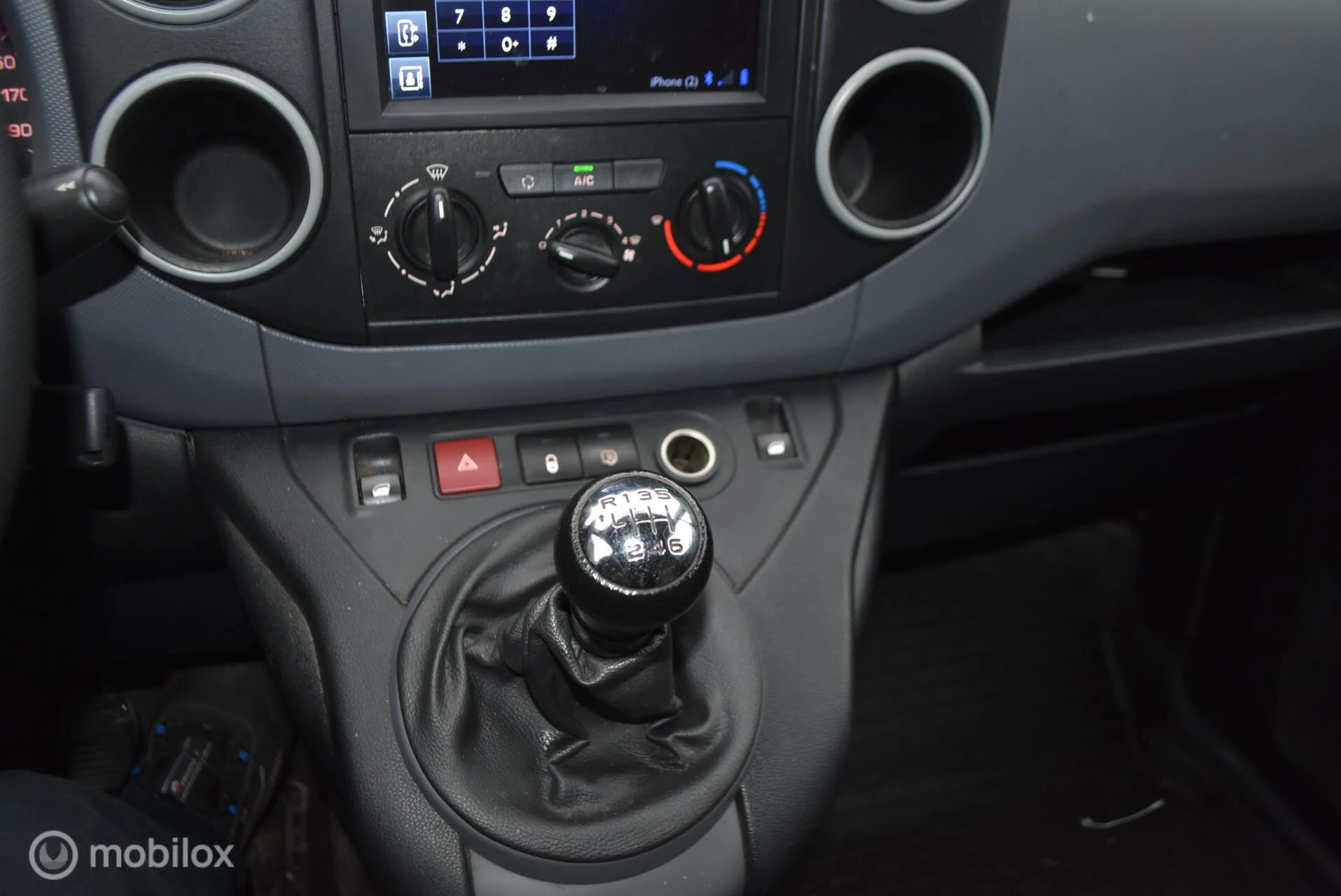 Hoofdafbeelding Peugeot Partner