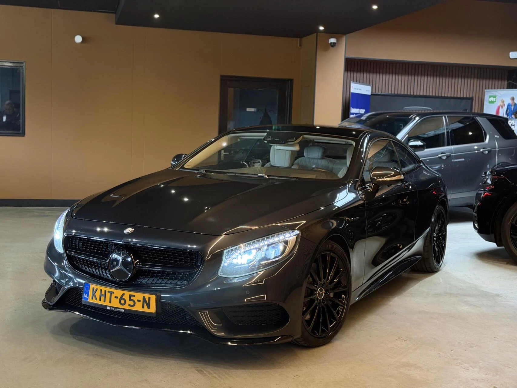 Hoofdafbeelding Mercedes-Benz S-Klasse