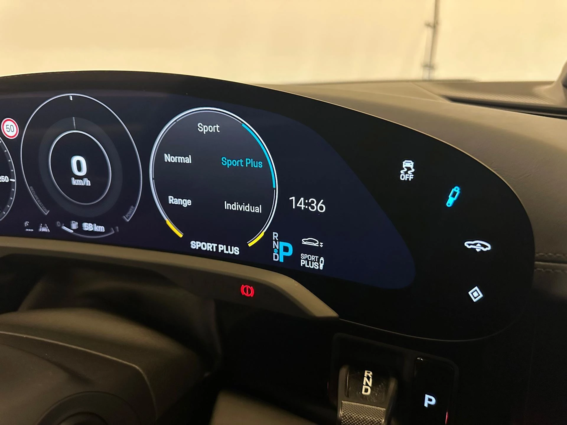 Hoofdafbeelding Porsche Taycan