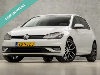 Volkswagen Golf 1.0 TSI Sportline (APPLE CARPLAY, GROOT NAVI, ADAPTIVE CRUISE, CLIMATE, GETINT GLAS, LM VELGEN, SPORTSTOELEN, DAB+, PARKEERSENSOREN, NIEUWE APK, NIEUWSTAAT)