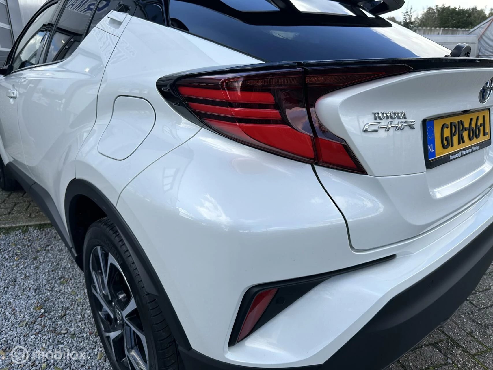 Hoofdafbeelding Toyota C-HR