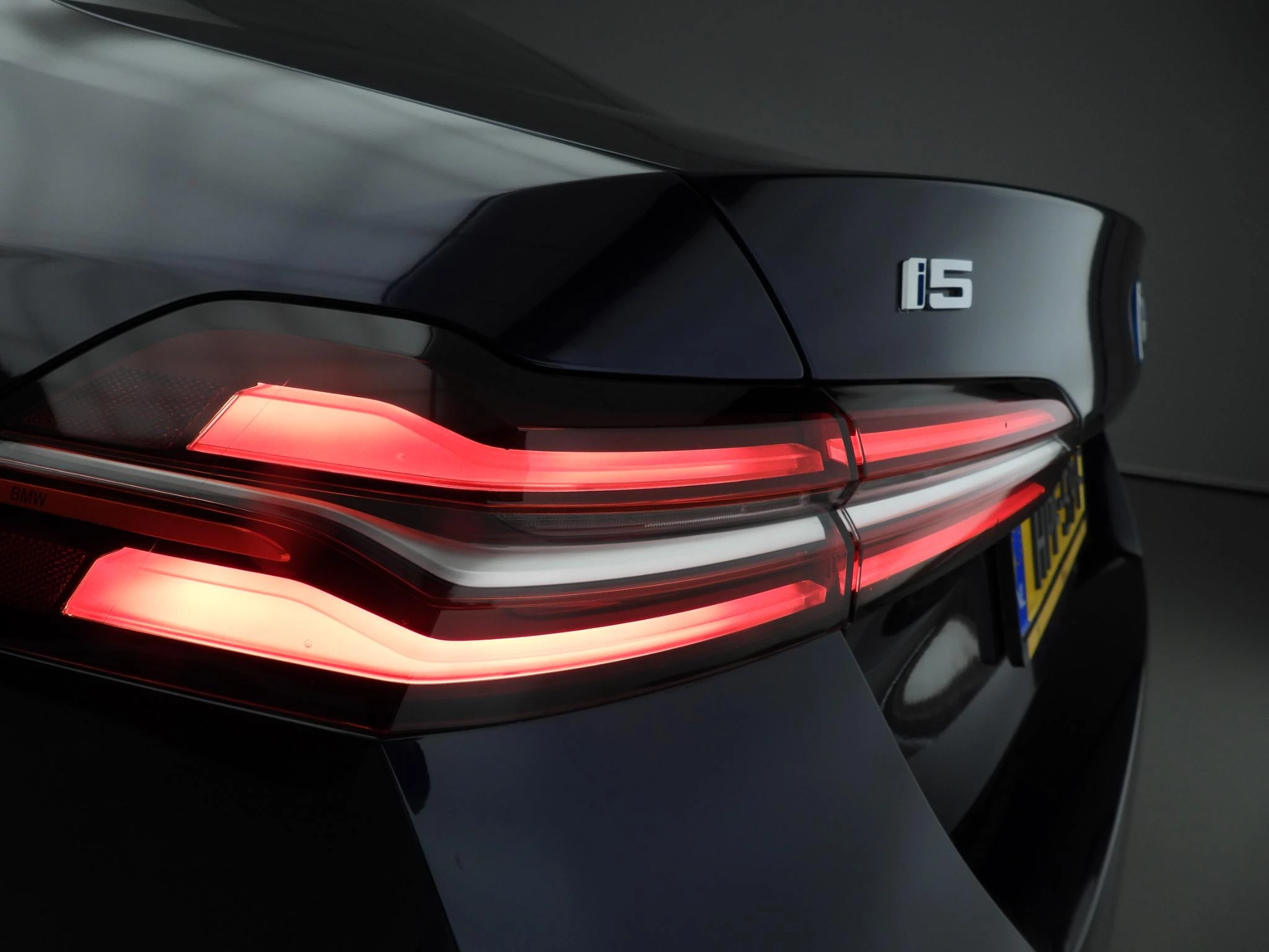 Hoofdafbeelding BMW i5