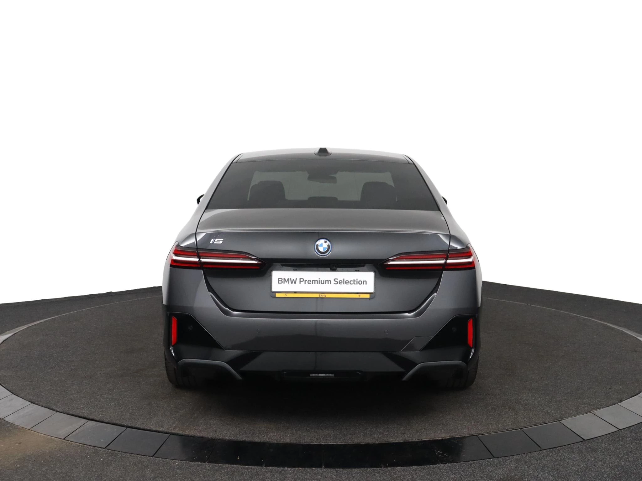 Hoofdafbeelding BMW i5
