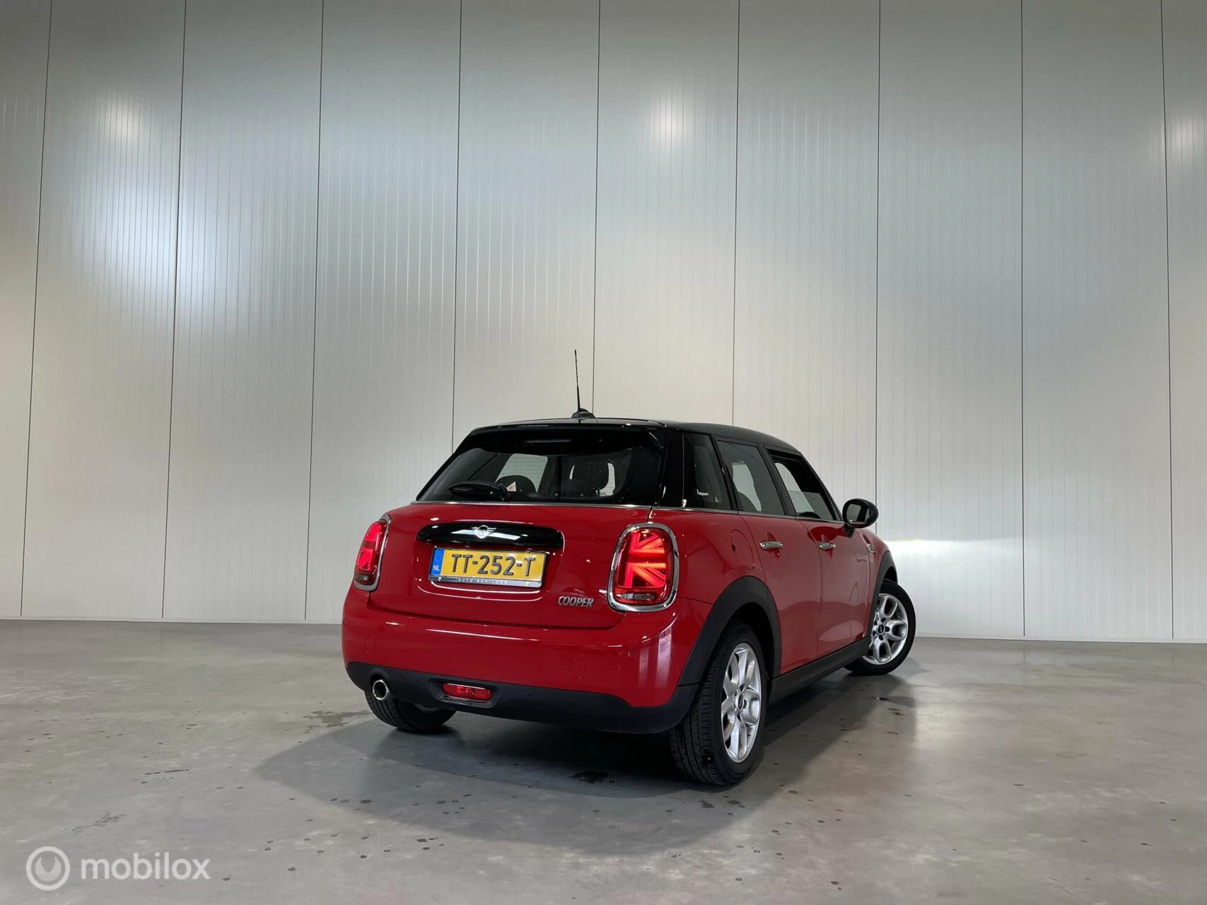 Hoofdafbeelding MINI Cooper