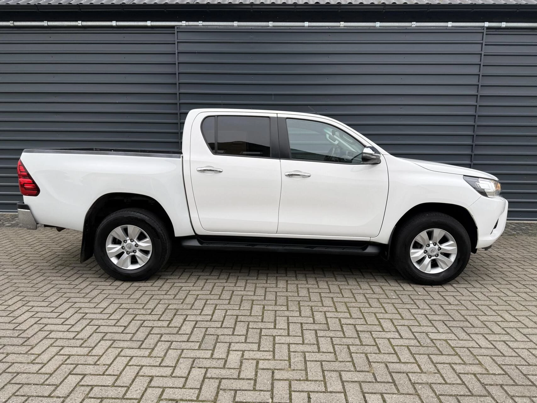Hoofdafbeelding Toyota Hilux