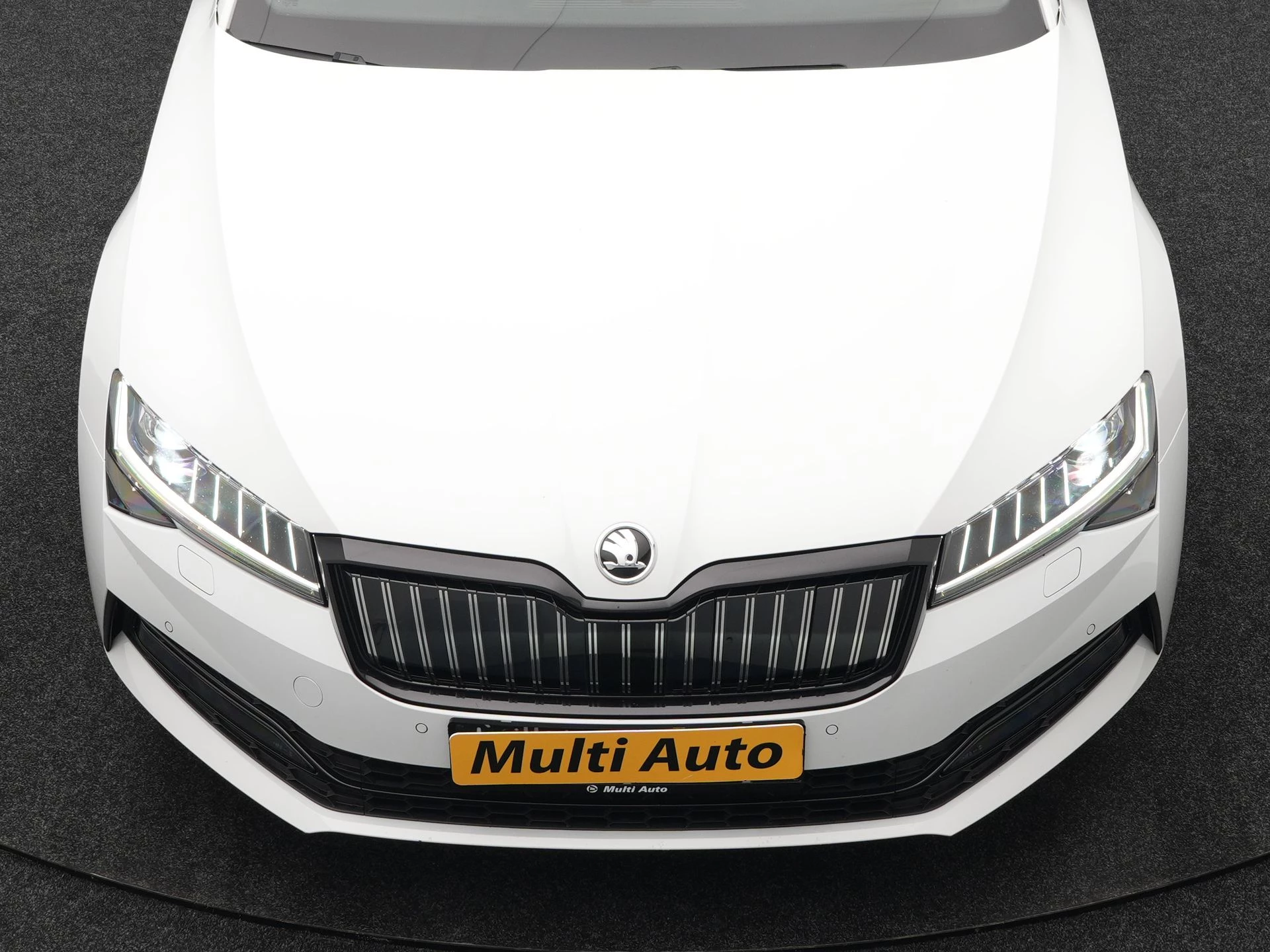 Hoofdafbeelding Škoda Superb