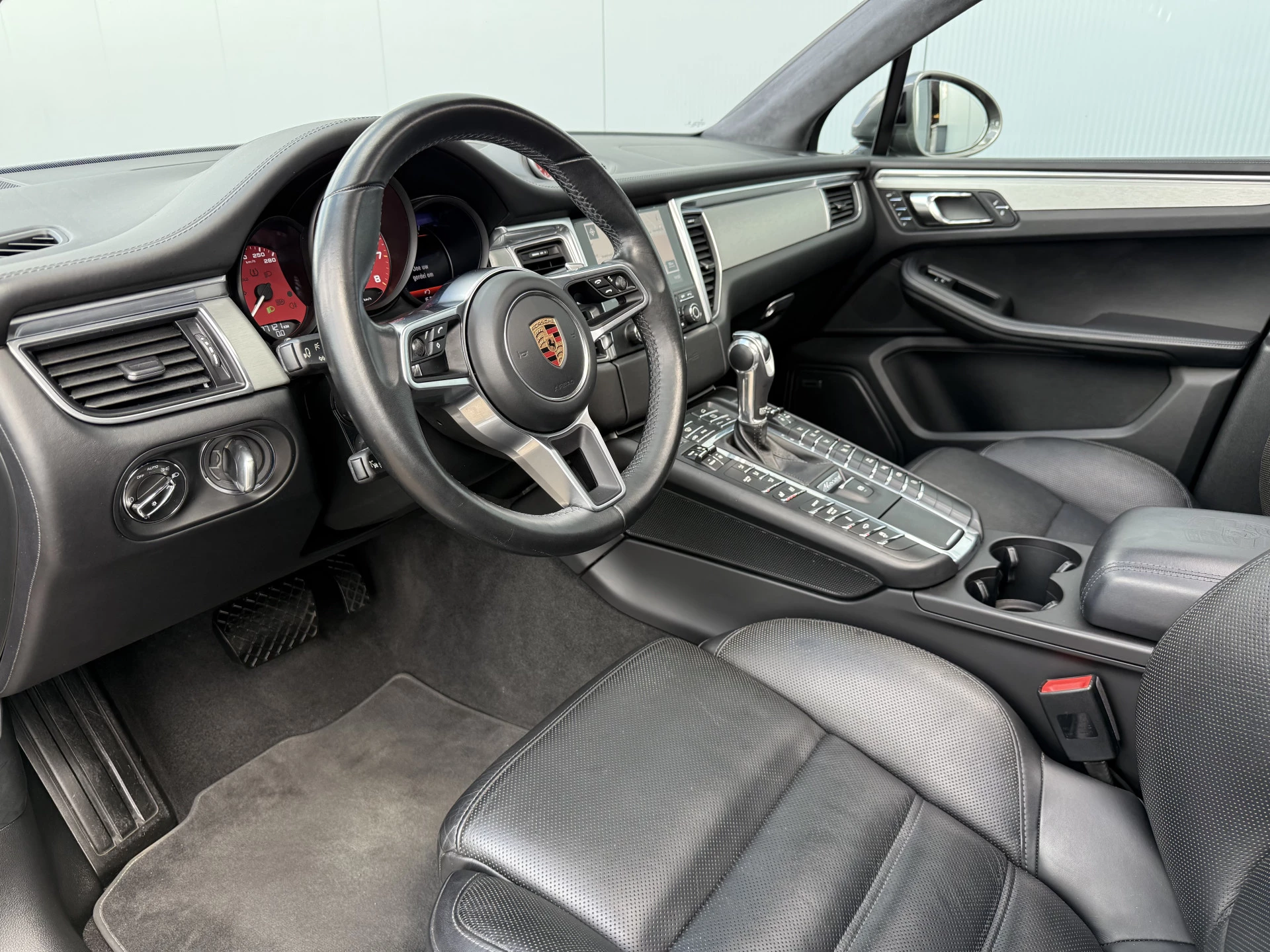 Hoofdafbeelding Porsche Macan