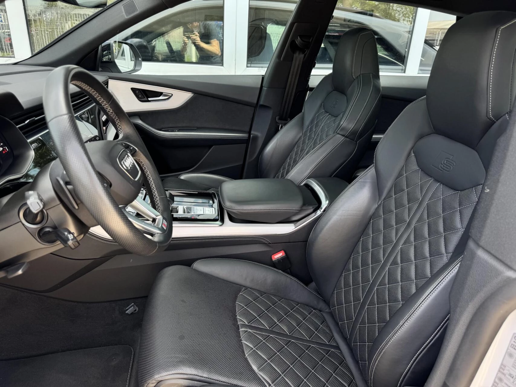 Hoofdafbeelding Audi Q8