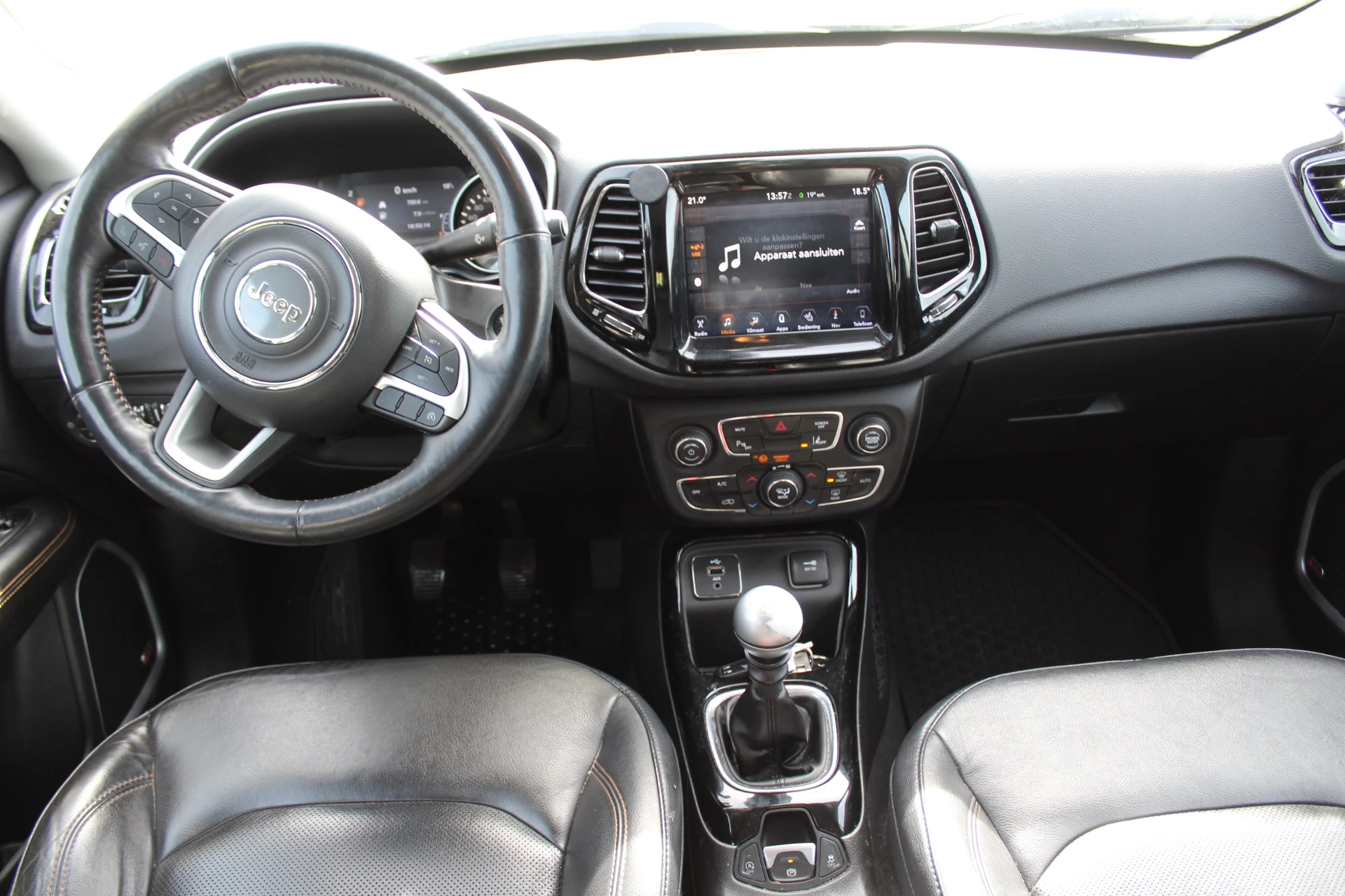 Hoofdafbeelding Jeep Compass