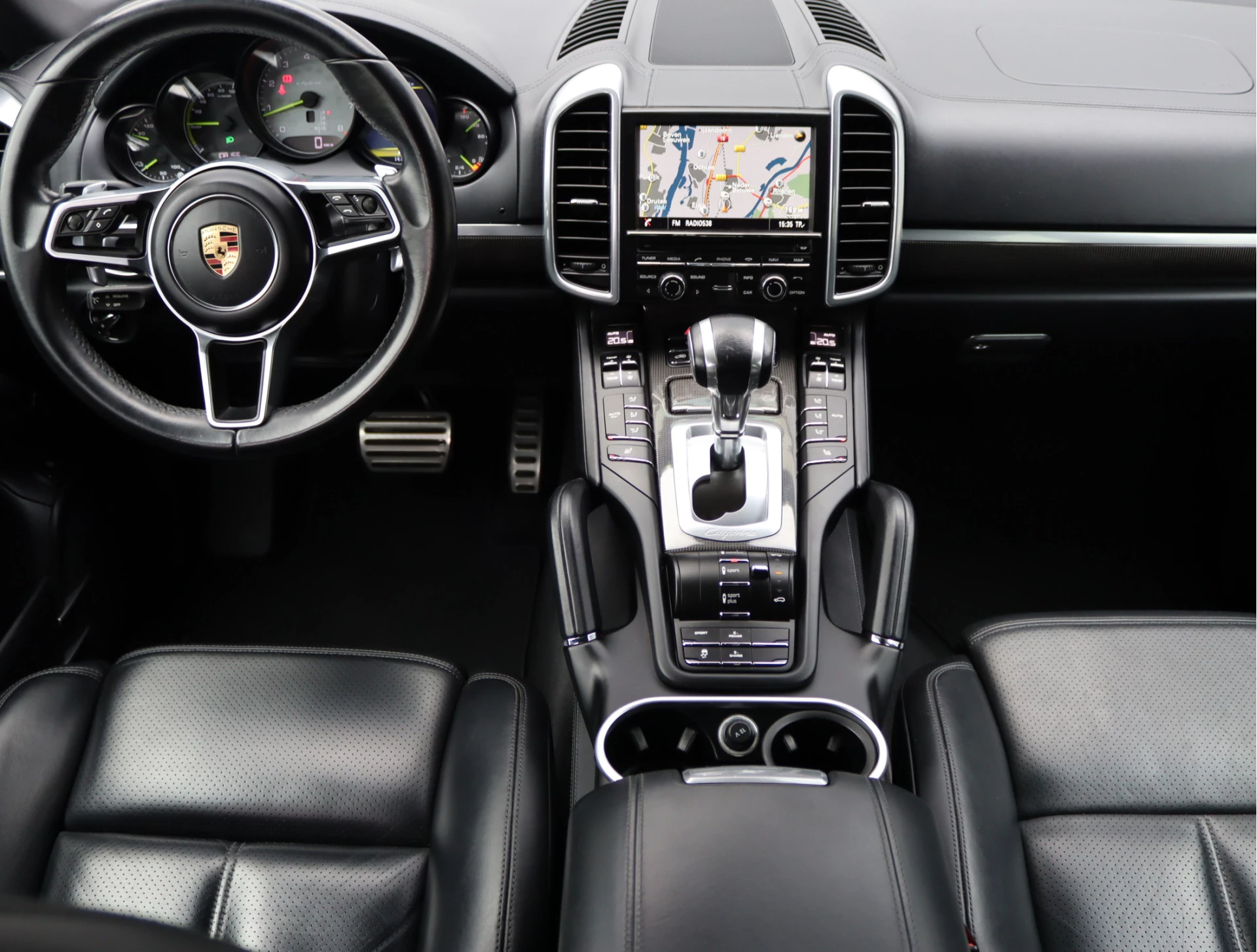 Hoofdafbeelding Porsche Cayenne