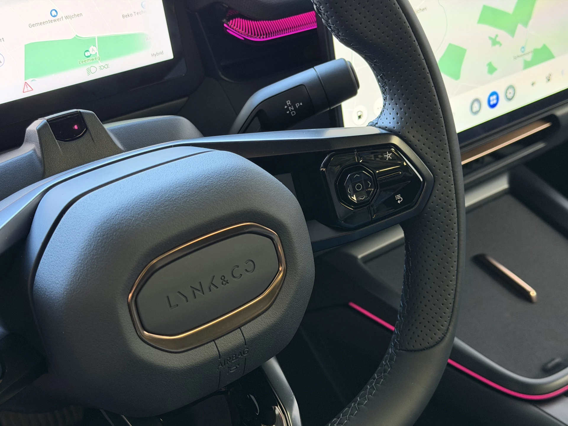 Hoofdafbeelding Lynk & Co 08