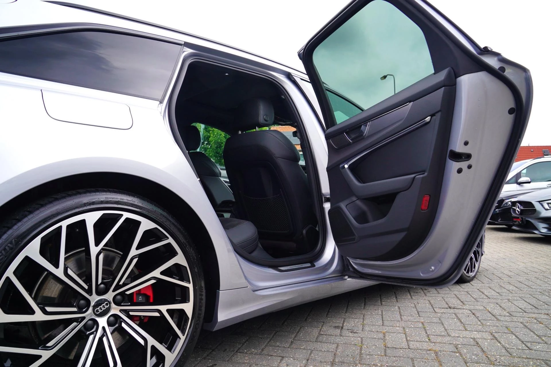 Hoofdafbeelding Audi A6