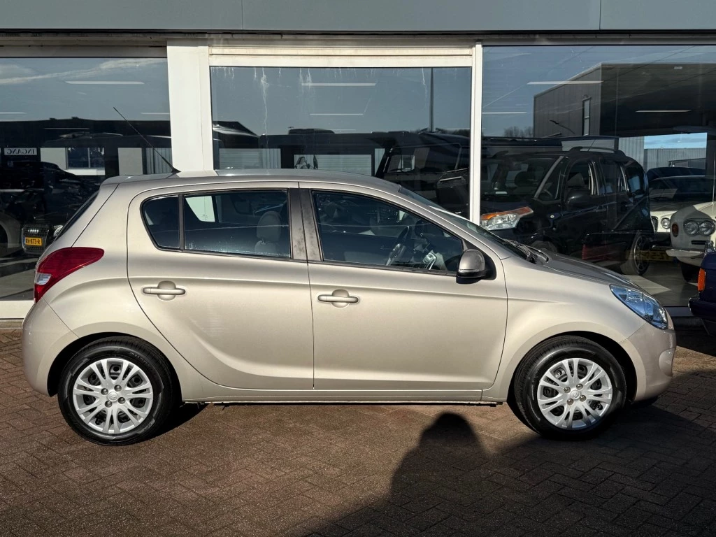 Hoofdafbeelding Hyundai i20