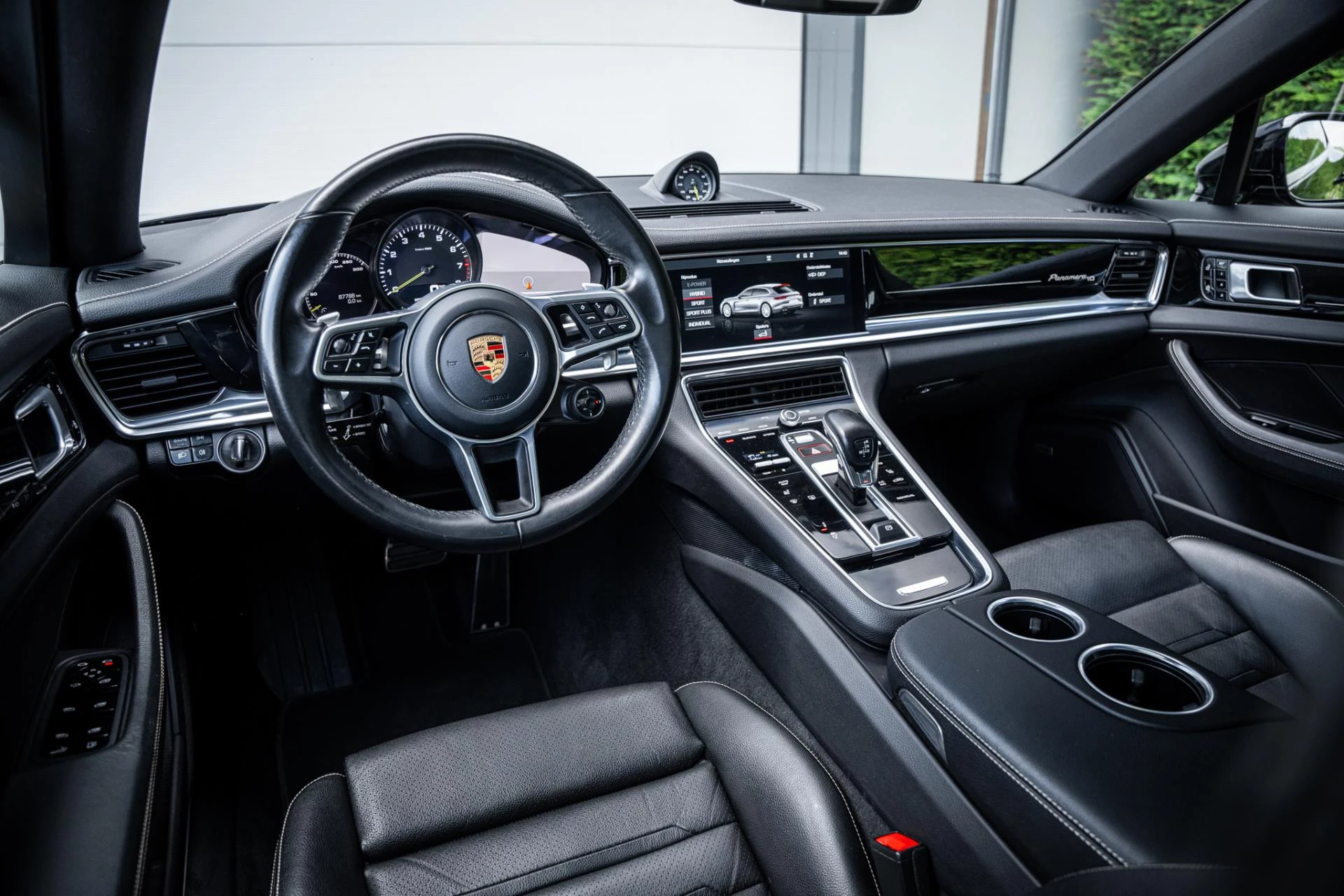 Hoofdafbeelding Porsche Panamera