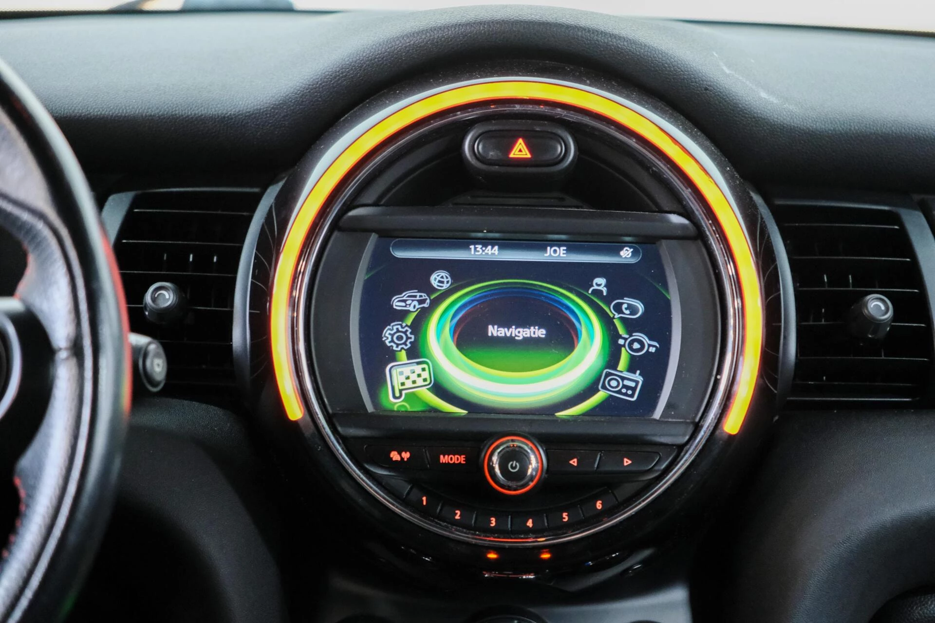 Hoofdafbeelding MINI One