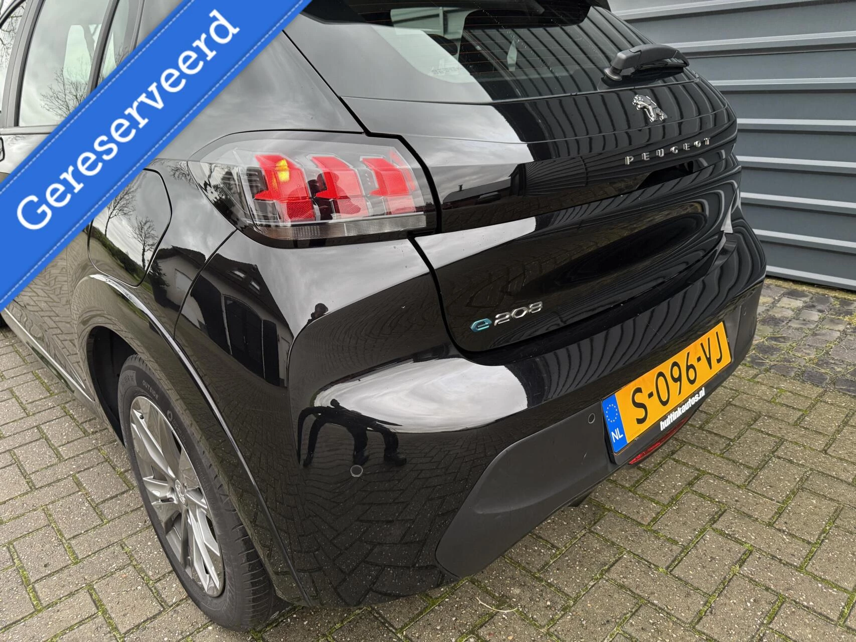 Hoofdafbeelding Peugeot e-208